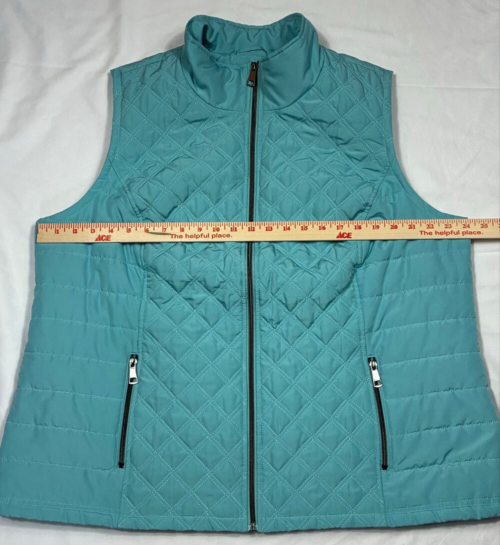 CJ Banks Aqua Blue vest 2x quilted EUC